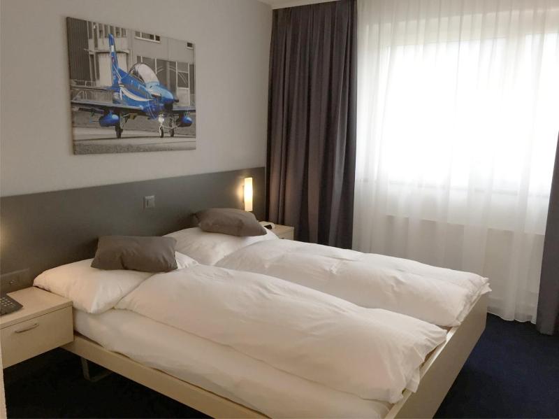 Comfort Double Room image 4