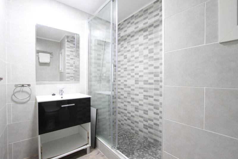 For a Stay Don Quijote - image 14
