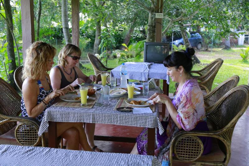Lovedale Lakeside Homestay - image 10