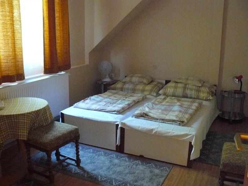 Twin or Double Room image 3
