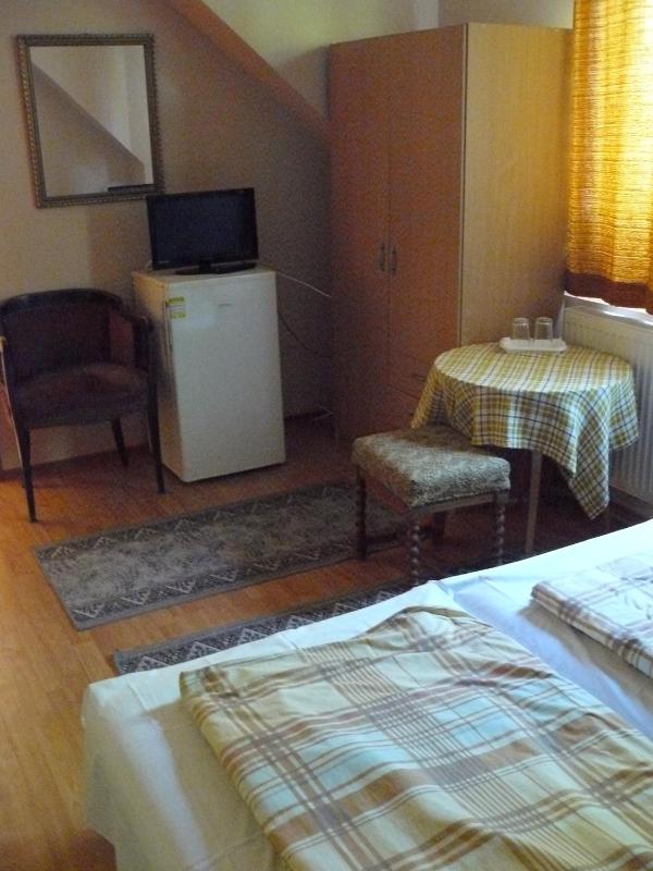 Twin or Double Room image 2
