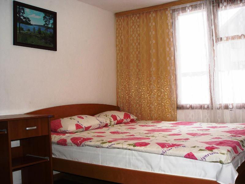 Double Room image 2