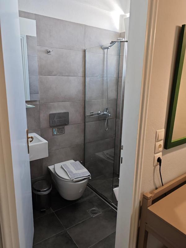 Karis Hotel - image 14