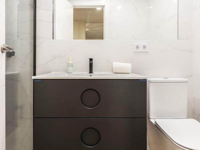 Minimalismo de Vanguardia altas calidades 2 HAB 2 Baños - image 11