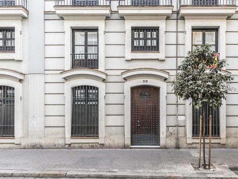 Minimalismo de Vanguardia altas calidades 2 HAB 2 Baños - image 12
