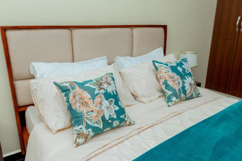 Modern Cozy Haven with balcony views in Kiwatule Ntinda - image 16