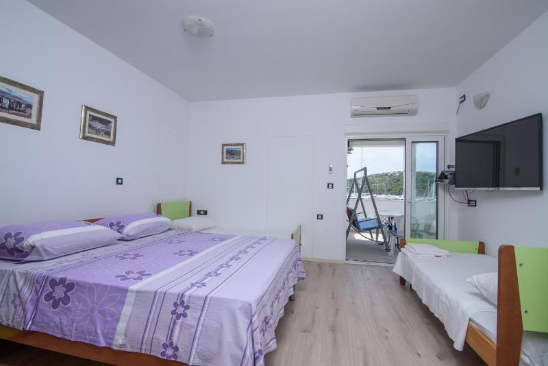 Apartmani Jerkunica - image 10