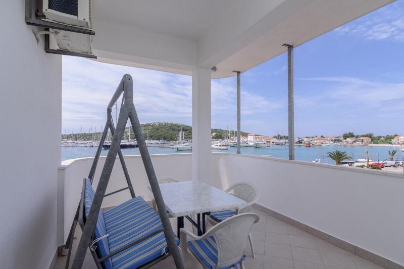 Apartmani Jerkunica - image 8