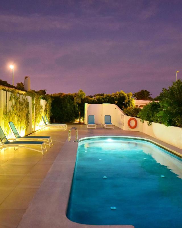 VelSuites Playa del Ingles by VillaGranCanaria - image 28