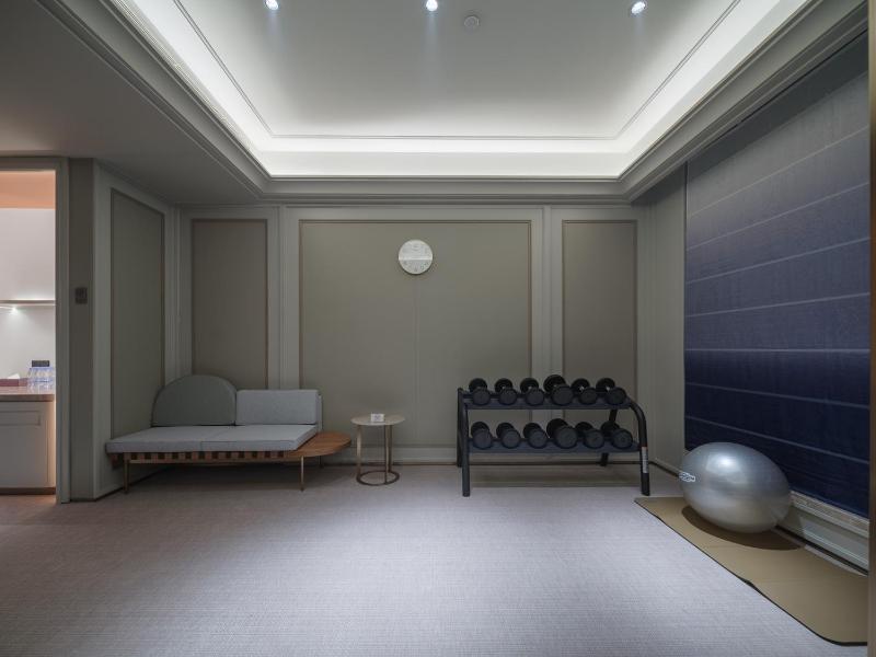 Mercure Xi'an Stadium Hotel - image 4