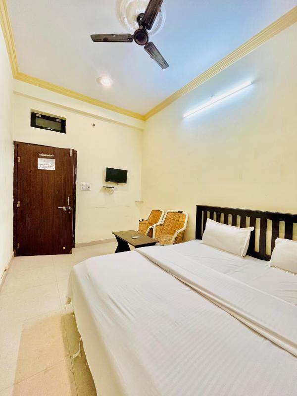 Rv stay pushkar - image 14