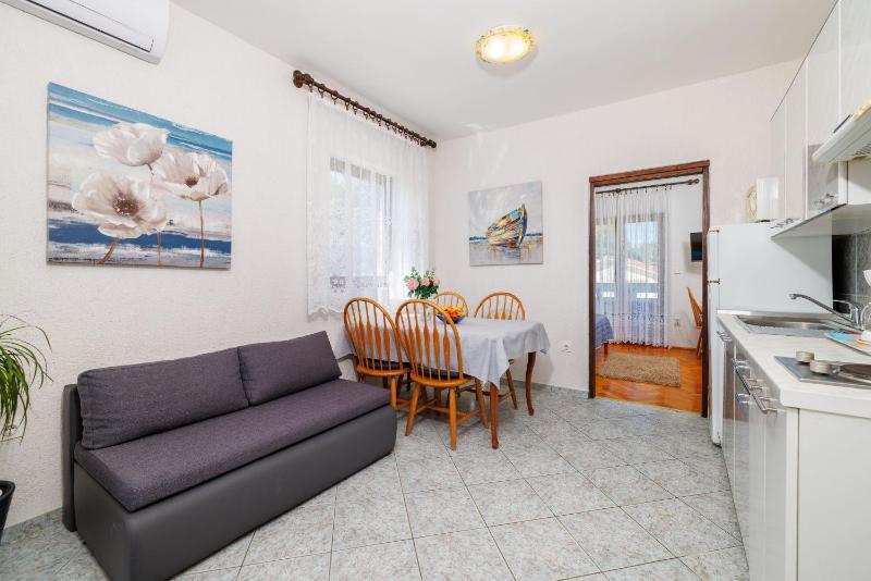 Apartment Dragica - image 22
