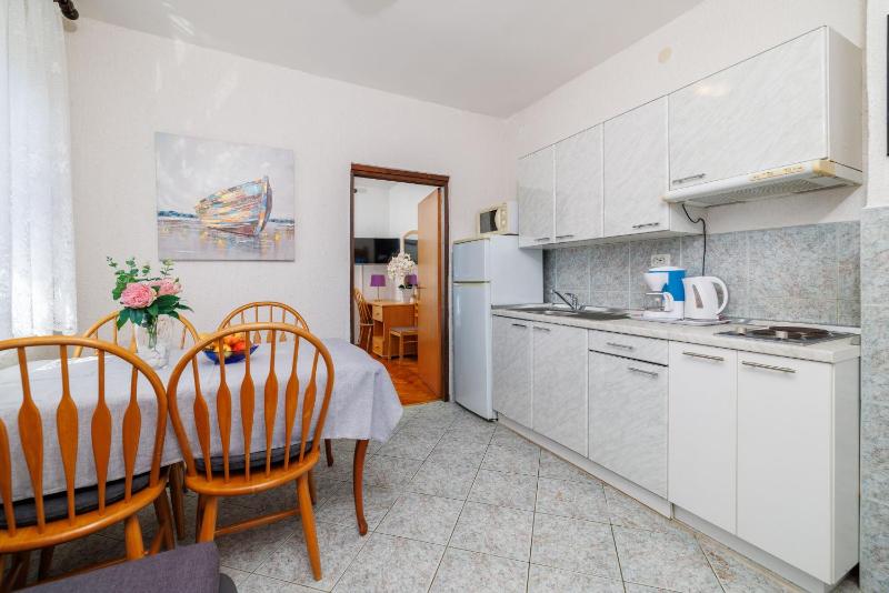 Apartment Dragica - image 45