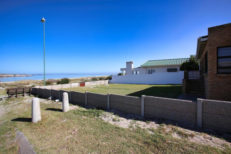 Oppi Stuppi Langebaan 4-sleeper - image 7