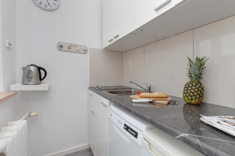 Unique & Seaside Studio for 4 people in Gdynia by Noclegi Renters - image 18