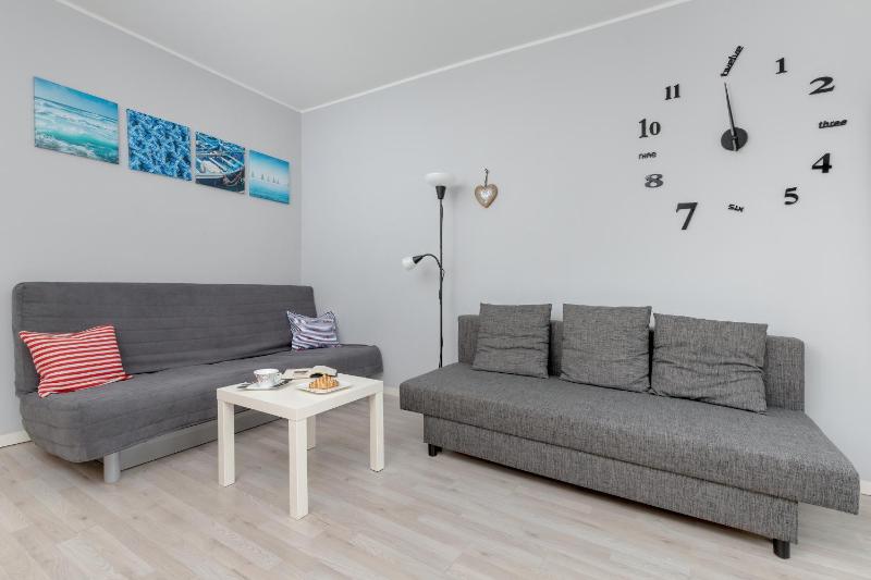 Unique & Seaside Studio for 4 people in Gdynia by Noclegi Renters - image 22