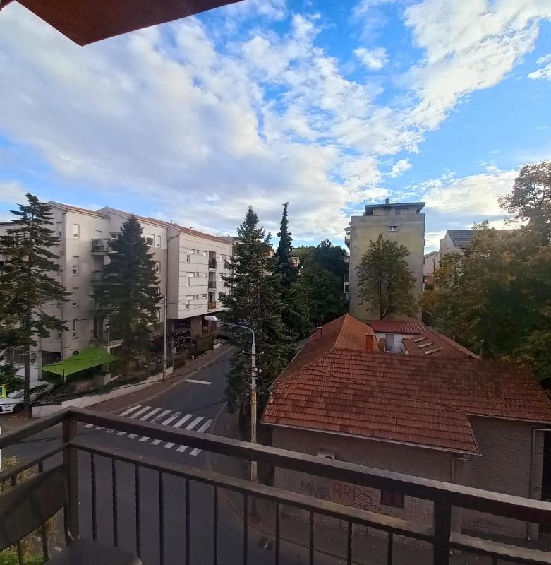 Royal lux apartman Beograd - image 2