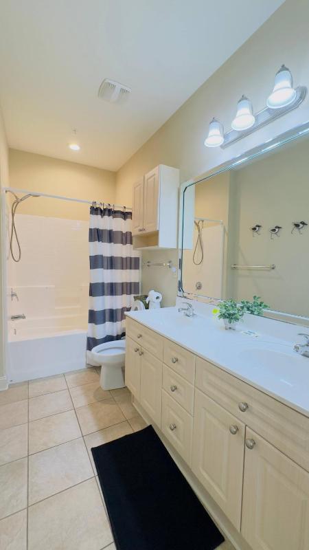 Imagine #2 your vacation at this beautiful condo - image 4