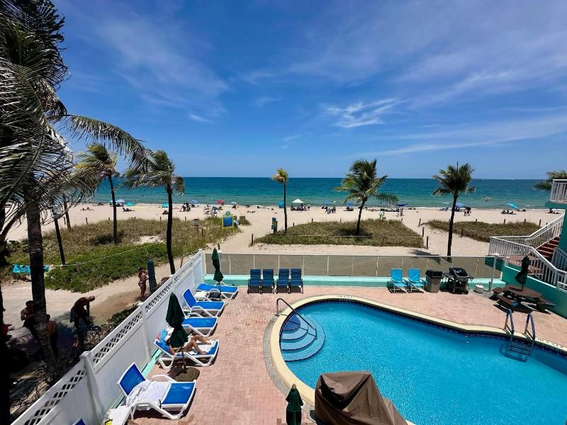Windjammer Resort and Beach Club - image 8