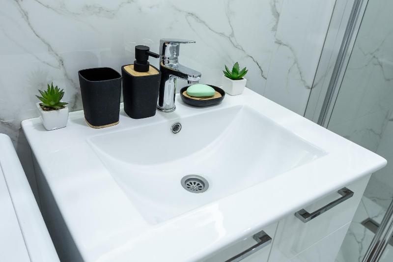 Kaltak Luxury Stay - image 16