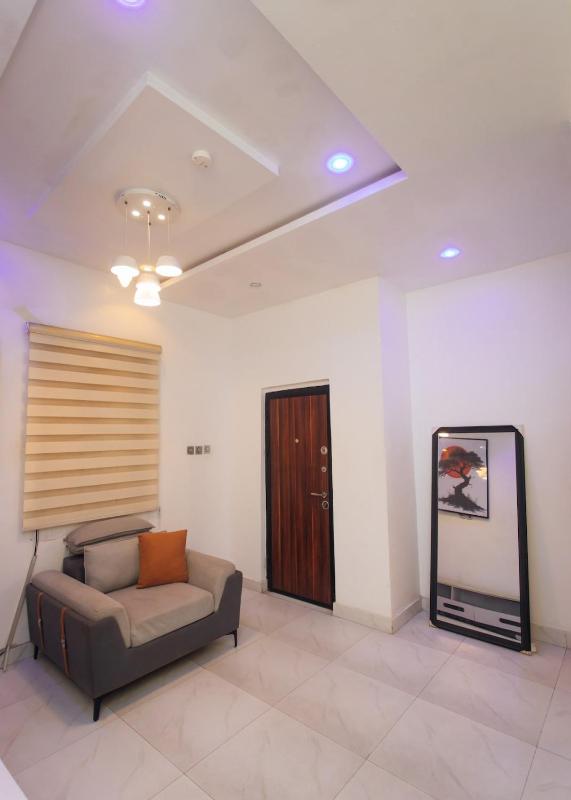 Tranquil 5BR Duplex in Lekki - image 10