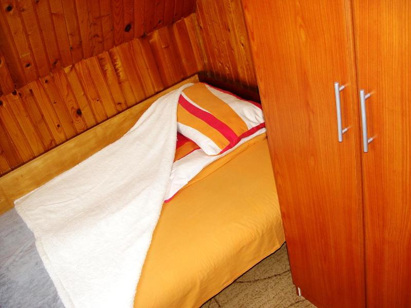 Single Room image 4