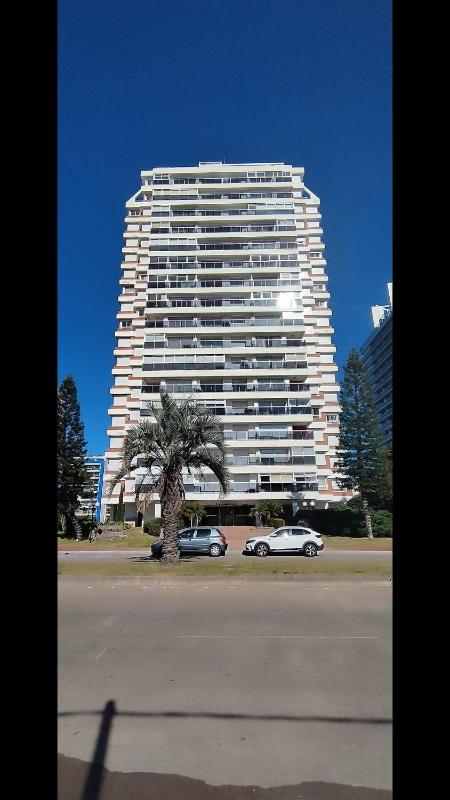 Apartamento en Punta del Este - image 18