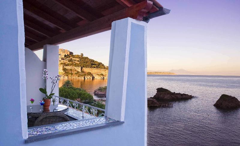 Junior Suite image 3