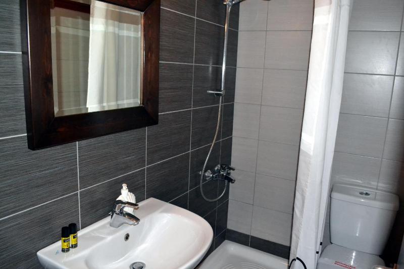 Aiolos House - image 38