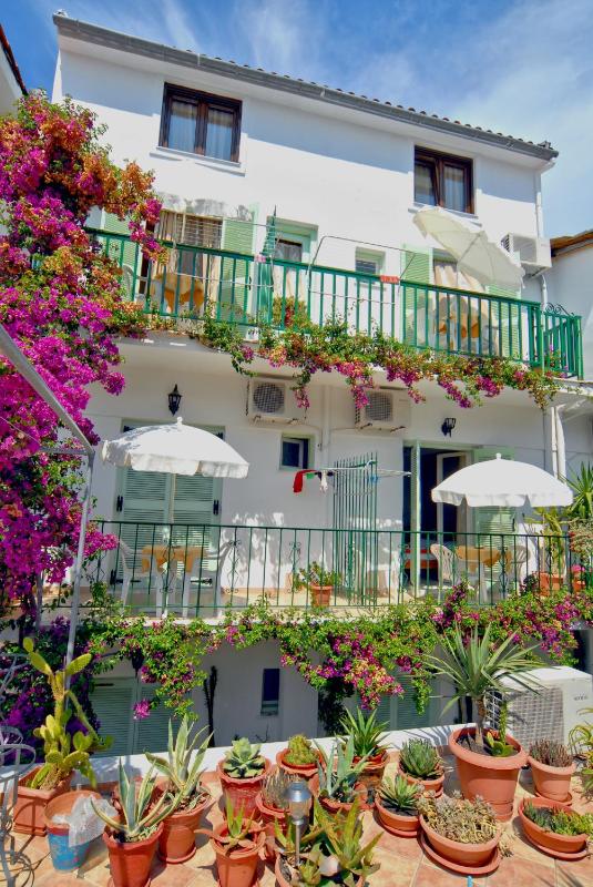 Aiolos House - image 15