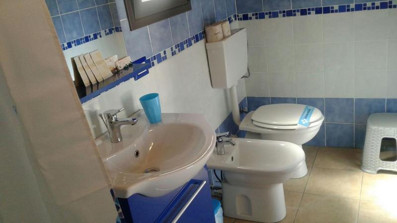 Double or Twin Room with Bathroom image 4