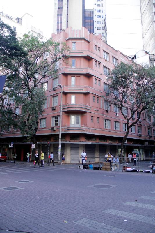 Estoril Hotel - image 1