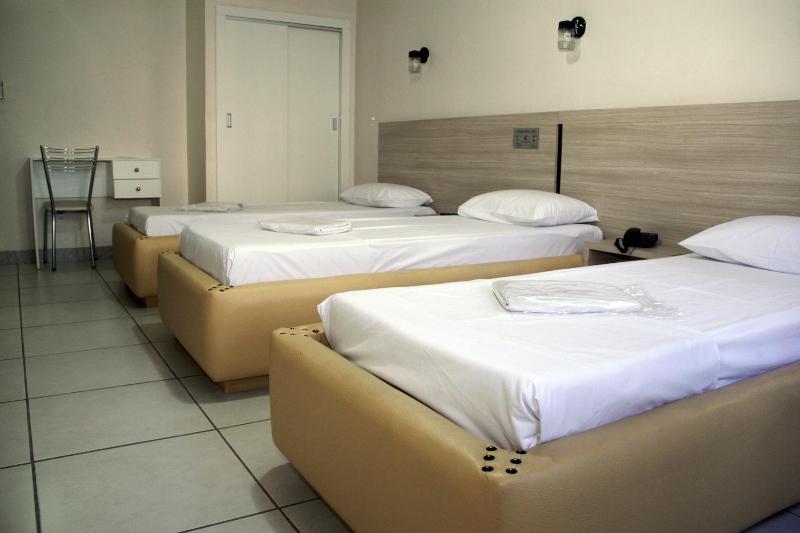 Estoril Hotel - image 16