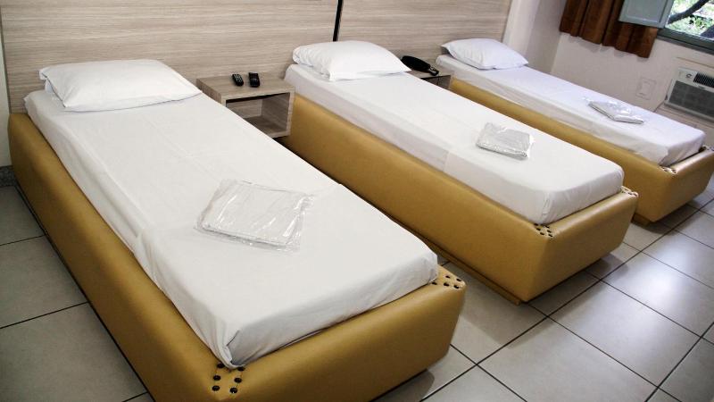 Estoril Hotel - image 32