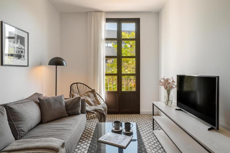 Aspasios Poble Nou Apartments - image 8