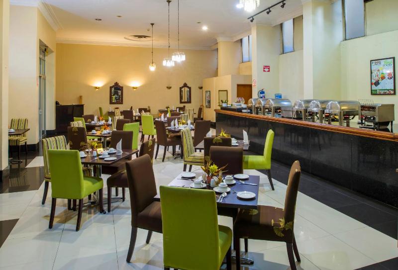 New Ambassador Hotel - image 15