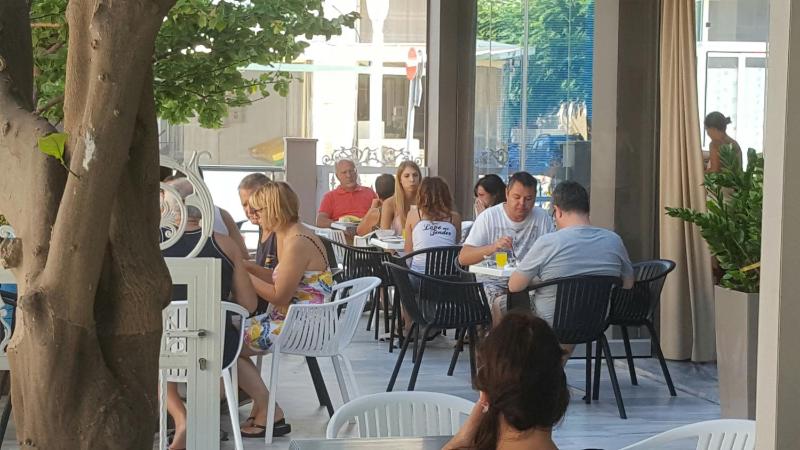 Olympia Hotel - image 22