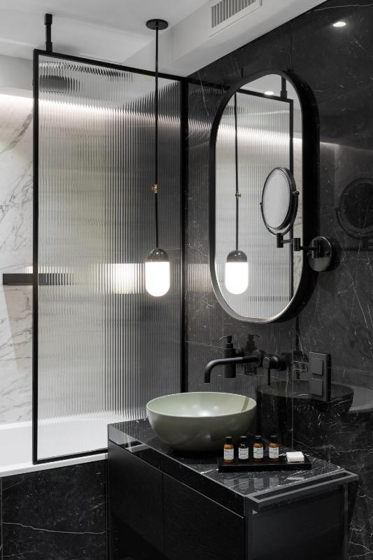 A22 Hotel - image 2