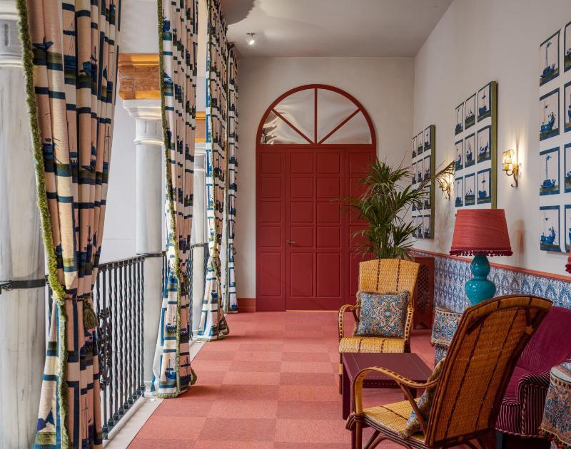 Cristine Bedfor Sevilla Boutique Hotel - image 11