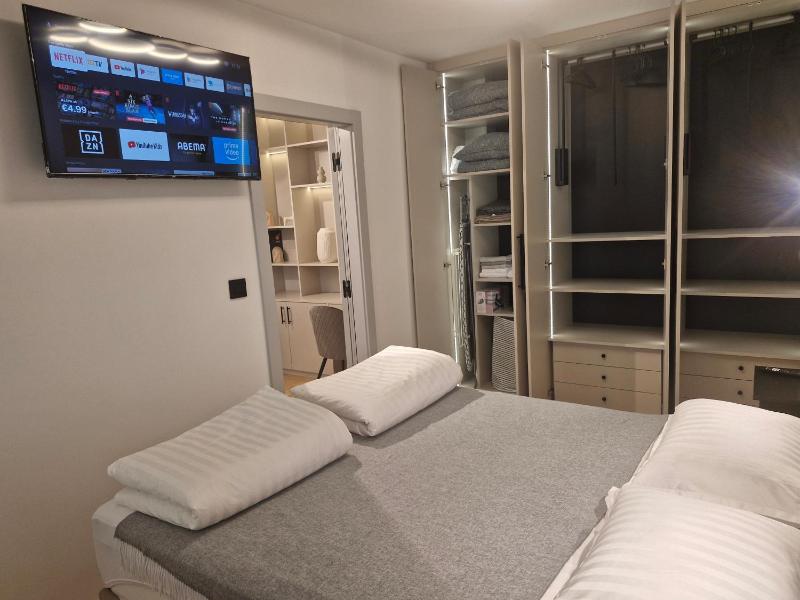 Urban Central Stay Belgrade - image 12