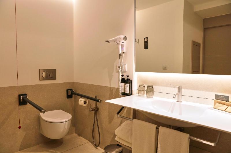 Hotel Bécquer - image 4
