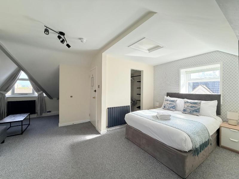 The Hedley Townhouse - image 3