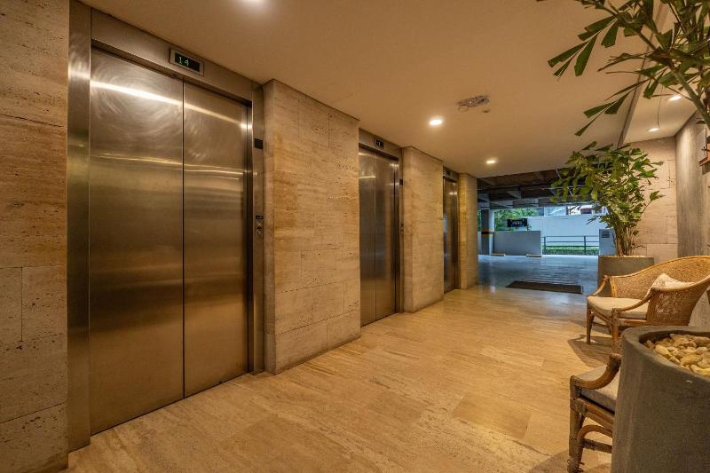 MQ1206 | Lujo vista y jacuzzi privado 2BD - image 3