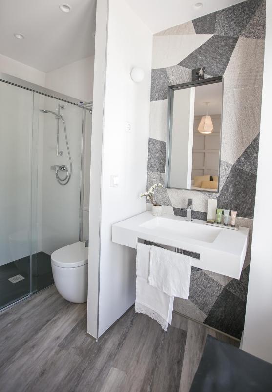 Double Room image 1