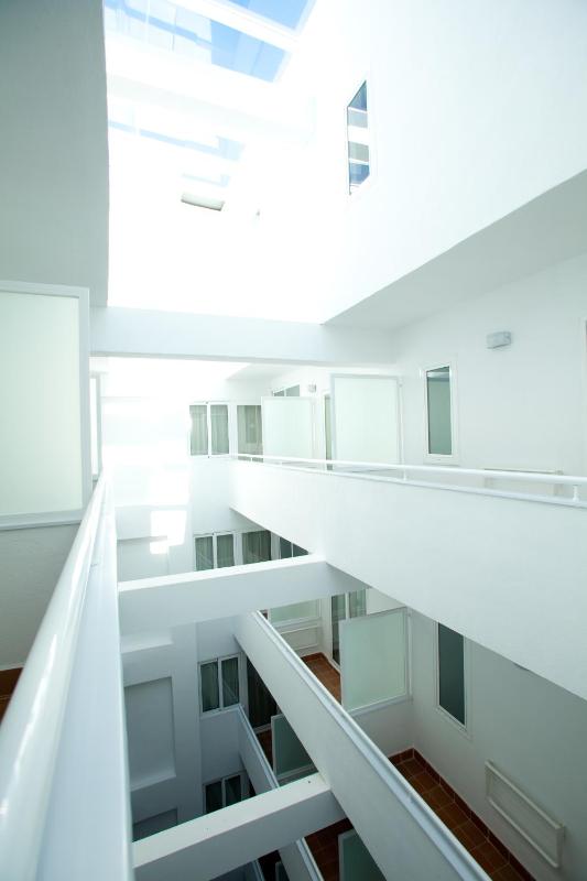 Economy Double or Twin Room image 4