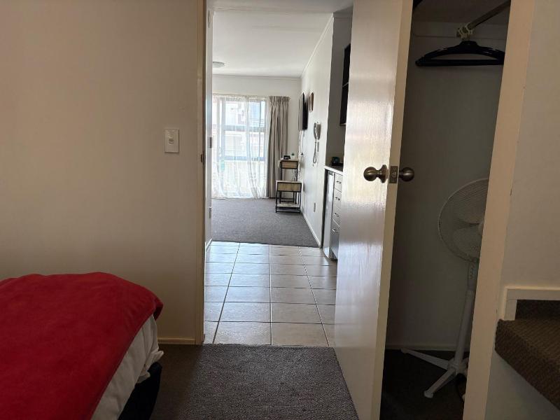 Ascot Motor Lodge - image 46