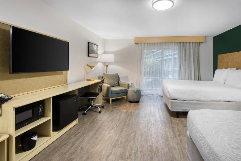 Best Western Portland West Beaverton - image 34