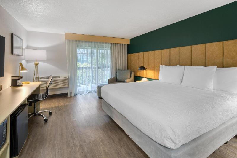 Best Western Portland West Beaverton - image 31