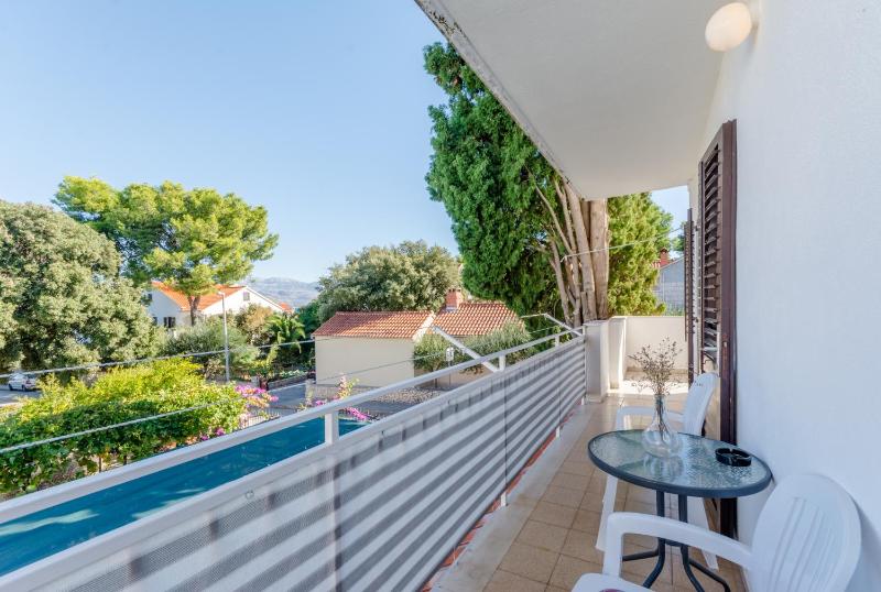 Apartments by the sea Mirca Brac - 5613 - image 24