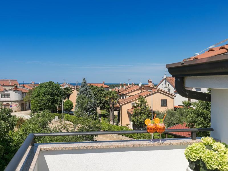 Apartments with parking space Porec - 6923 - image 3